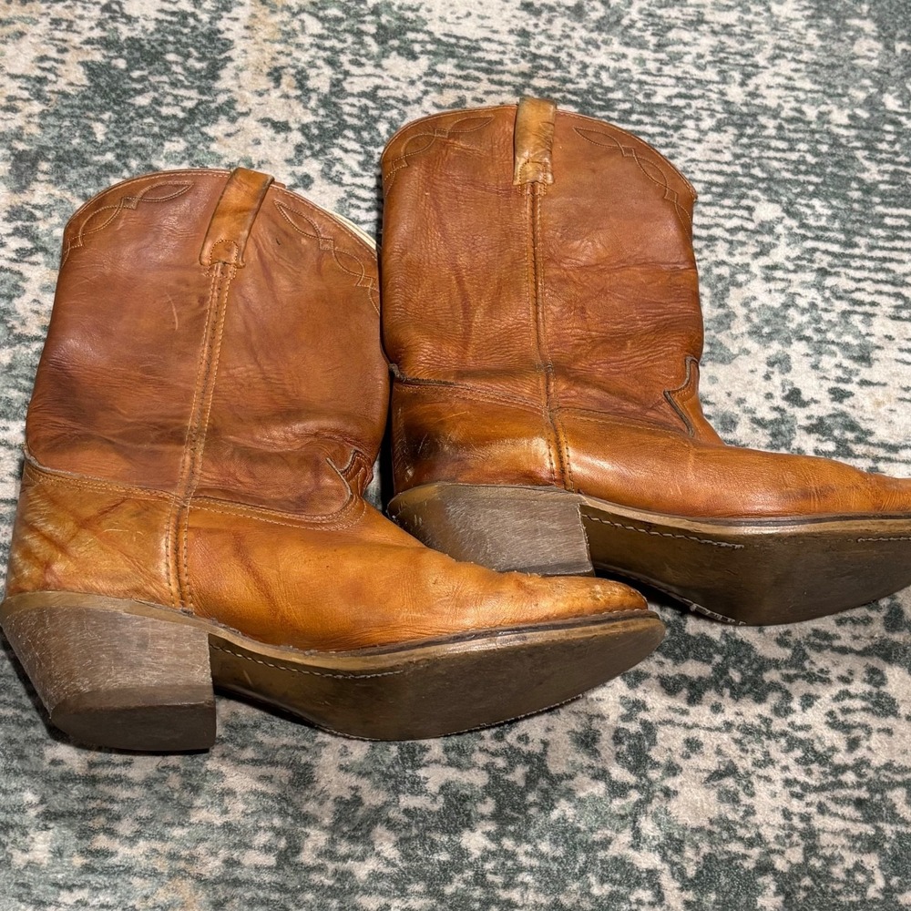 Vintage ACME 7707 Dingo Cowboy Boots Saddleback Tan Leather Size 10.5D